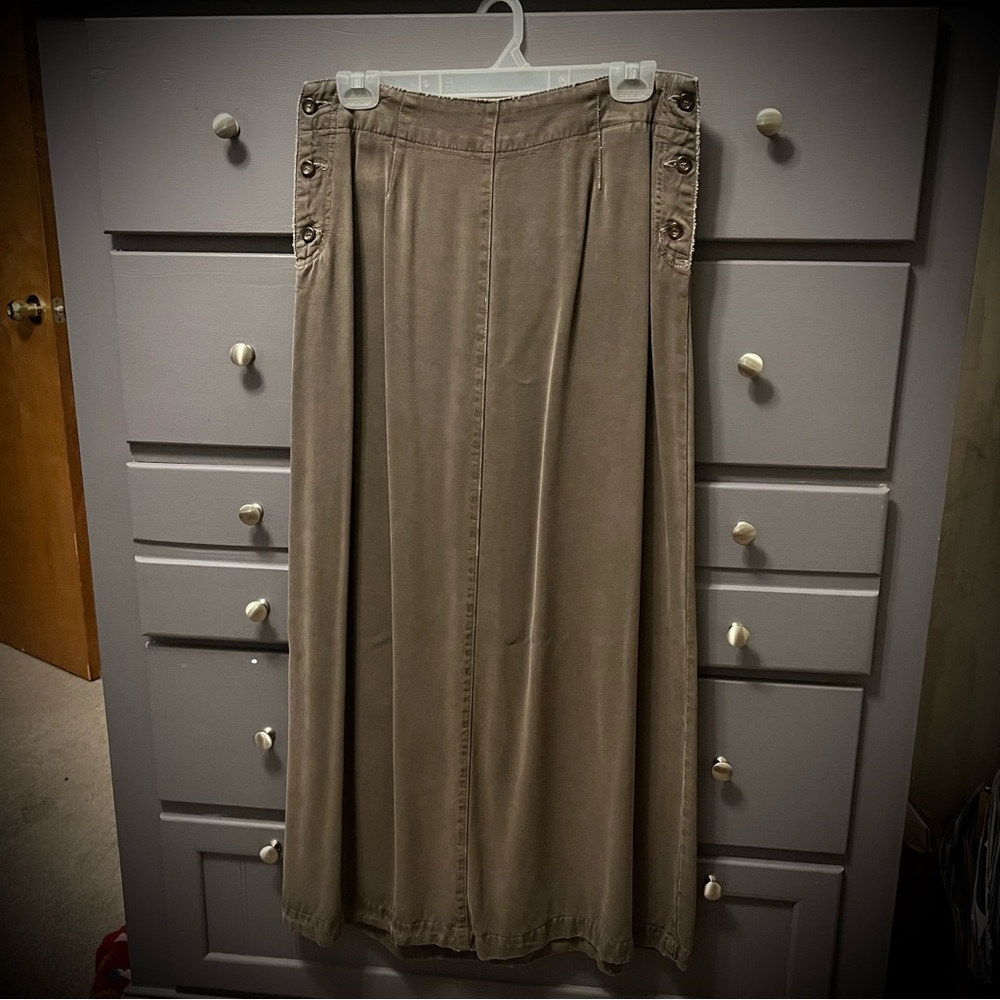 Chic Taupe Maxi Skirt